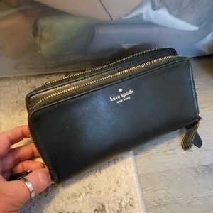 Kate Spade Staci large wristlet carryall style wallet